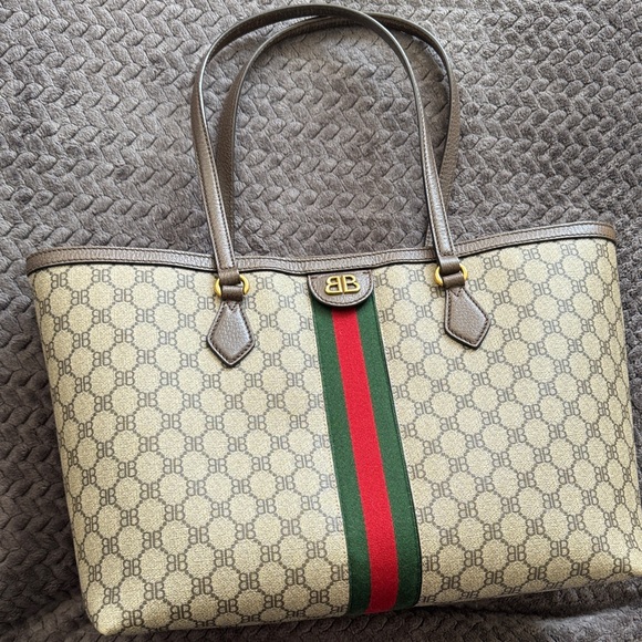 gucci and balen Handbags - Stylish Beige Tote with Red and Green Accents